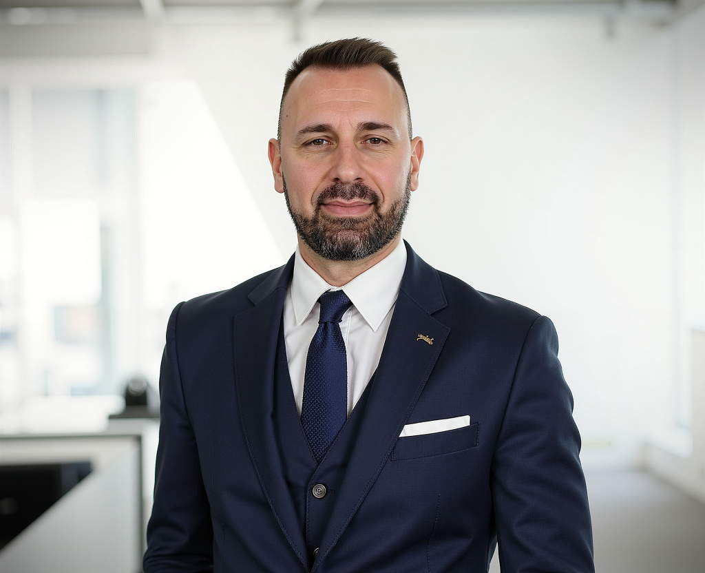 Michael Banias - FIFA Licensed Football Agent